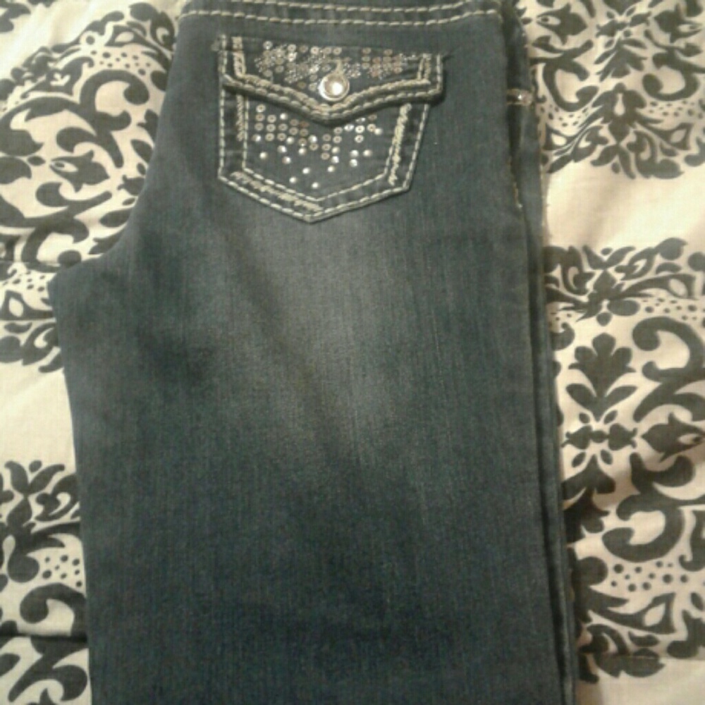 Girls xhilaration size 14 jeans.
